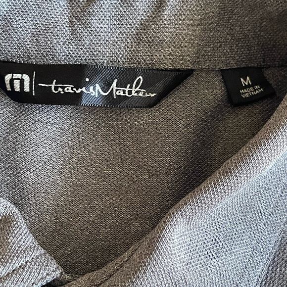 Travis Mathew Golf Polo Shirt Mens M Gray Lightweight Casual Stretch EUC - Picture 6 of 11